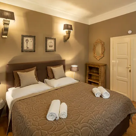Old Town - Aparthotel Michalska Prague Exterior photo